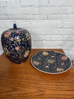 Chinoiserie Ginger Jar & platter Blue/rose/tan Floral Decorative 3 piece set